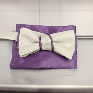 MEN'S LARR BRIO BOW TIE AND POCKET SQUARE.